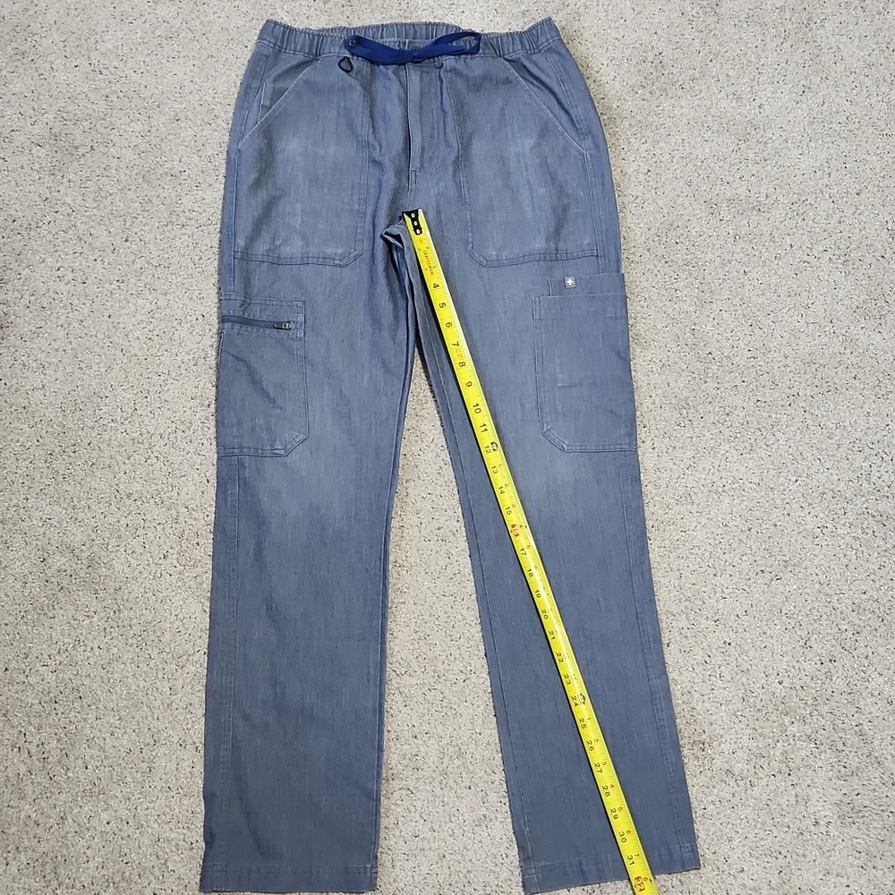 FIGS Cairo Cargo Scrub Pants in Heather Denim Men's Size Small - Picture 11 of 11